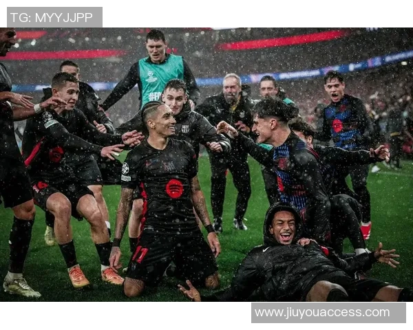 足总杯惊现冷门本菲卡逆转巴萨乌龙球成关键时刻