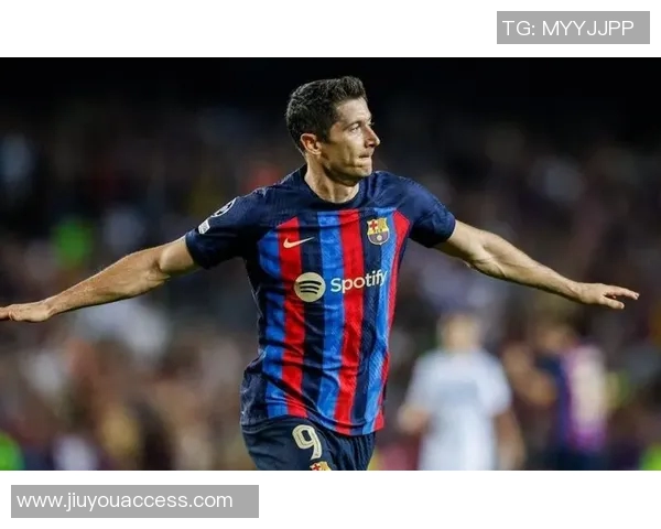 意甲精彩对决那不勒斯绝杀巴萨全场沸腾赛后分析